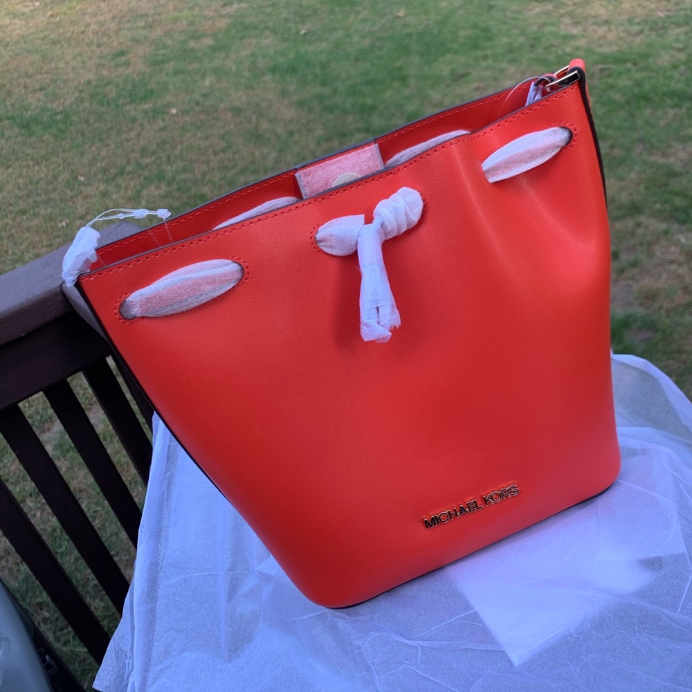 NWT Michael Kors Eden XS Mini Drawstring Bucket
